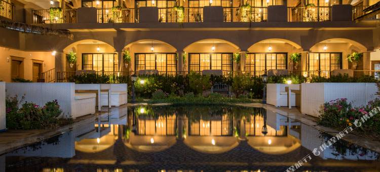 泸沽湖兮玥湿地景观酒店图片