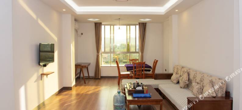 平远豪居人家酒店图片