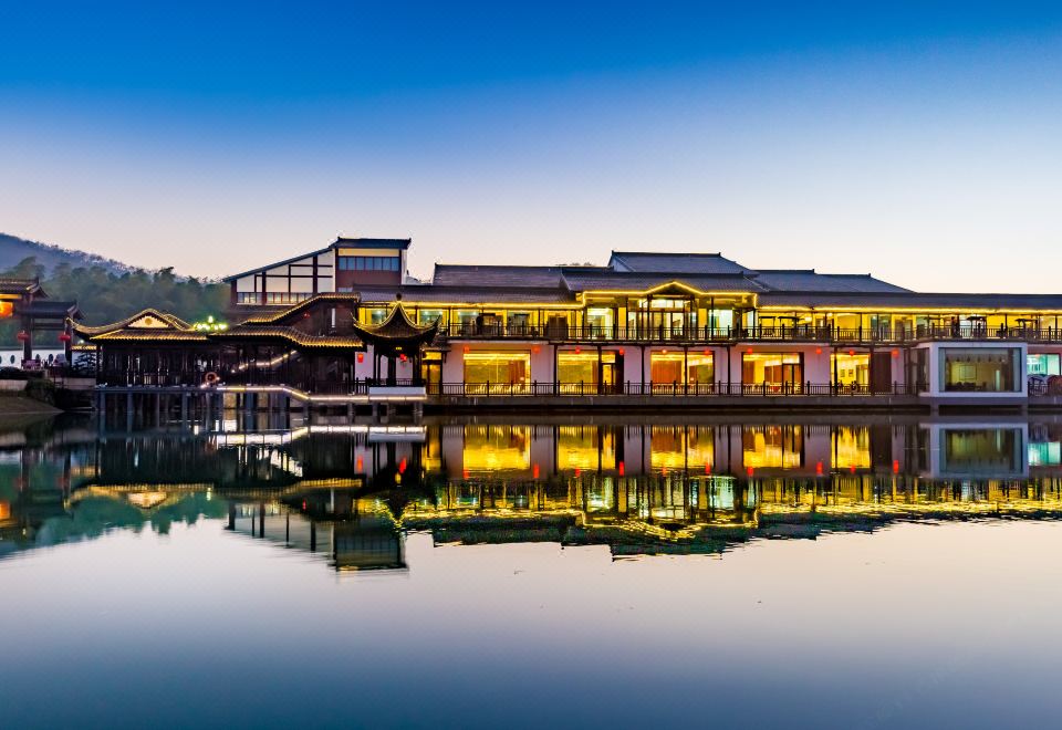 东方新麓颐生园酒店（善卷洞店）外景图