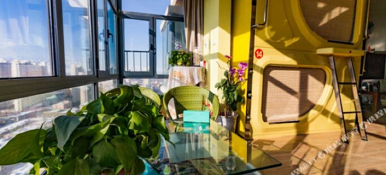 武威栖游太空舱青年客栈图片