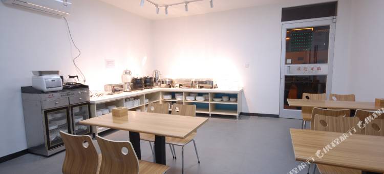 睿柏·云酒店(衡水火车站人民路榕花大街店)图片