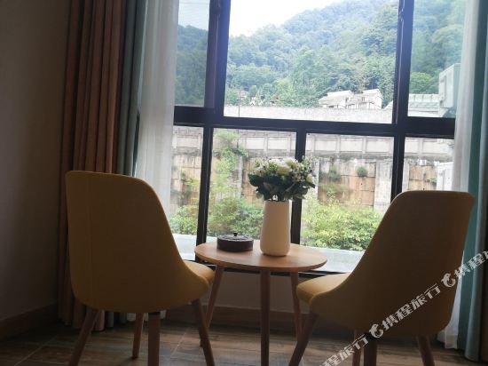 成都宸源民宿民宿(6号店)