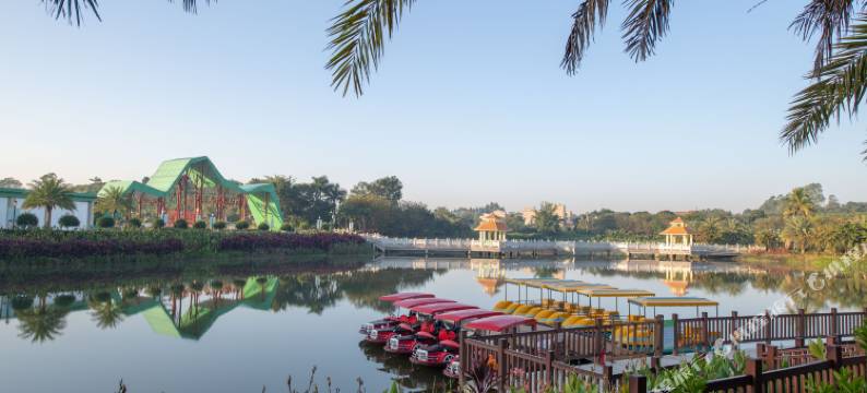 化州燕岭绿湖湾酒店图片