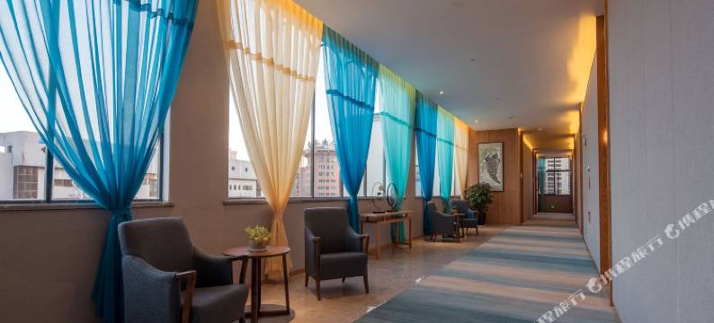 昆明曼棠·V酒店(昆明市体育馆云大医院店)图片