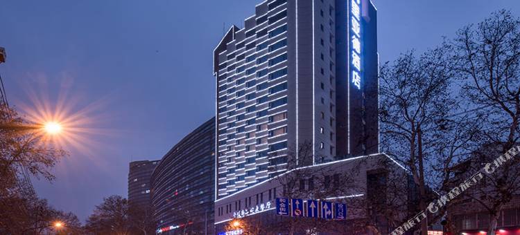 凯里亚德酒店(南京玄武湖福建路地铁站店)图片