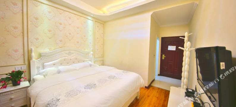 峨眉山金徕酒店(报国寺店)图片