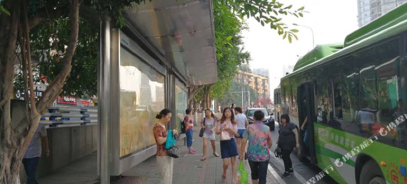 25℃精品酒店(重庆四川外国语大学店)图片