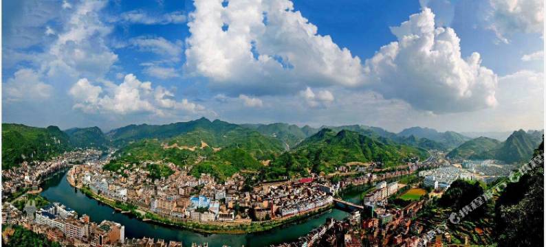 镇远云河河景民宿(镇远古镇店)图片