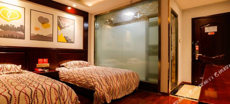 布丁酒店(昆明同德广场地铁站北京路店)图片