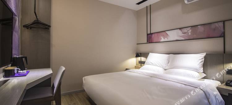 锐思特酒店(南京诚信大道竹山路地铁站店)图片