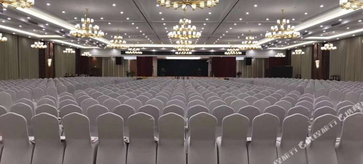 嵩县盛世白云大酒店图片