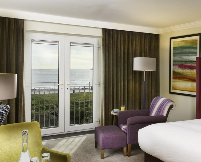 Garryvoe HotelOver view