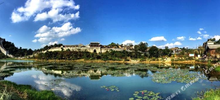 千山和悦酒店(花溪孟关汽配城店)图片