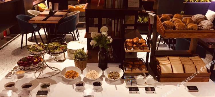 Zprime智尚臻选酒店(杭州西湖延安路湖滨店)图片