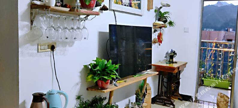 荔波驴满座青年旅舍图片