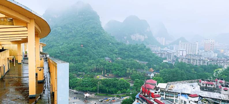 柳州晚安地球人太空舱胶囊青年旅舍(谷埠街店)图片