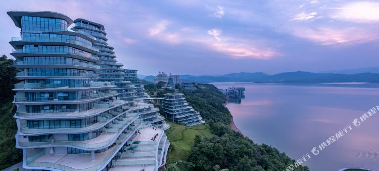 艺途公寓酒店(黄山绿地太平湖店)图片