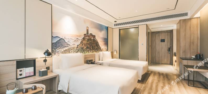 贵阳世纪城茶园地铁站亚朵酒店图片