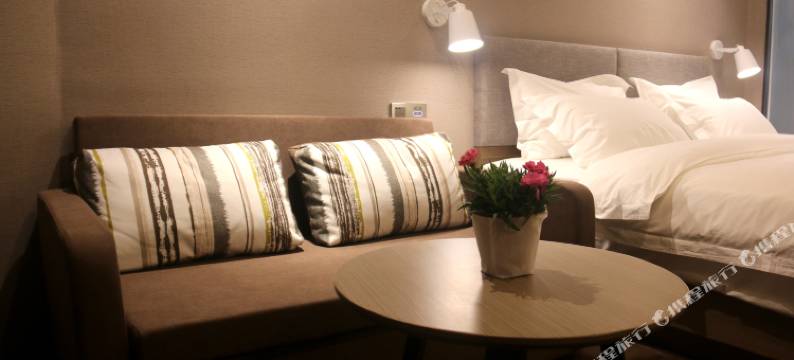 爱郝特·初一酒店(天津奥体中心天塔店)图片