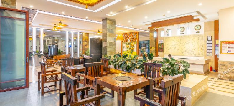 芒果海景酒店(三亚南边海鹿回头店)图片