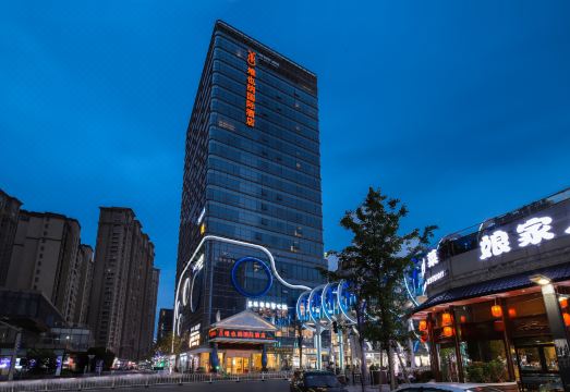 Vienna International Hotel (Nanchang honggutan  Xinjian Center) over view