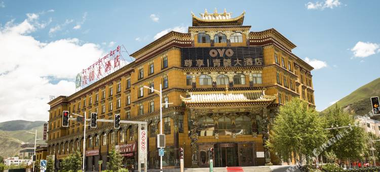 玉树青赣大酒店(格萨尔王广场店)图片