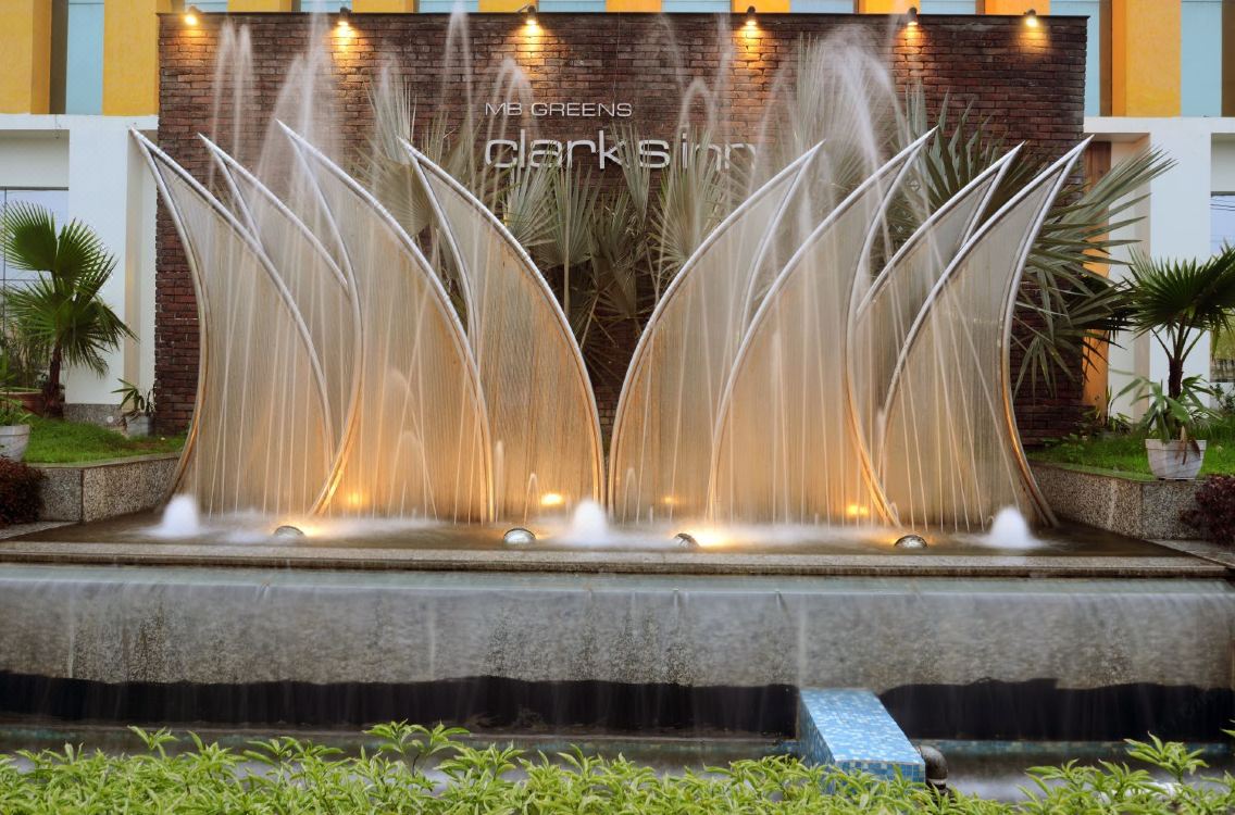 Mb Greens Clarks Inn Moradabad Hotel Reviews And Room Rates - 