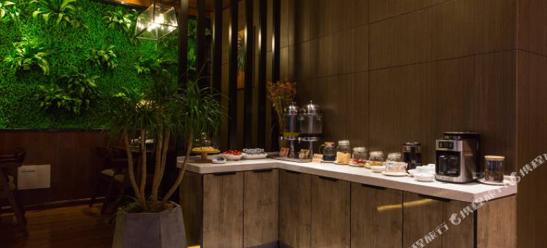 花阑酒店(昆明高铁南站店)图片