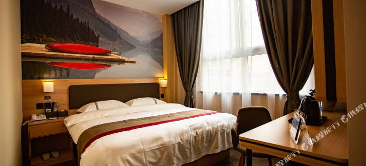 尚客优精选酒店(洛阳洛龙区龙门高铁站客运中心店)图片