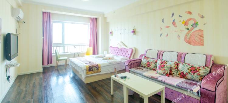 大连夏日阳光公寓(开发区万达广场店)图片