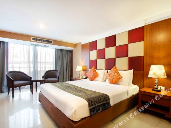 曼谷素坤逸巴利酒店