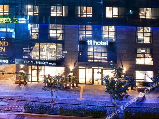 TT 酒店