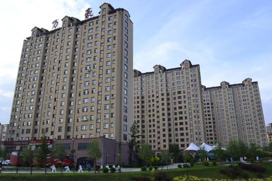 白山长白山西坡万豪小区依山依水民宿