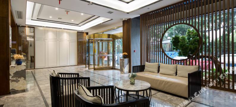 汇和酒店(长沙汽车西站梅溪湖东地铁站店)图片