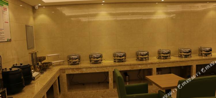 维也纳酒店(克拉玛依泰富广场店)图片