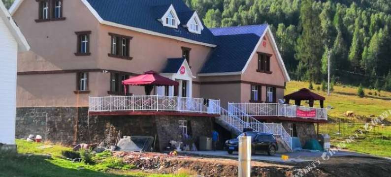 喀纳斯鸿瑞山庄(贾登峪店)图片