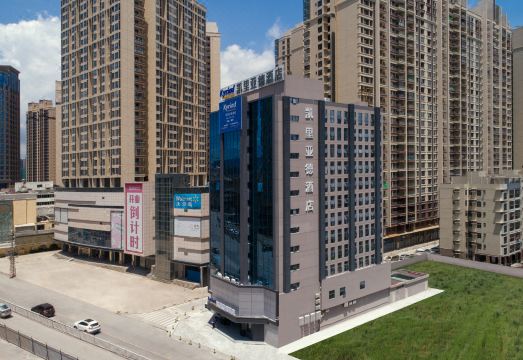 凯里亚德酒店（惠州惠阳站壹中心店）外景图