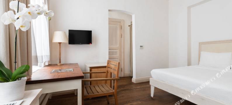 Adahan DeCamondo Pera, Autograph Collection图片