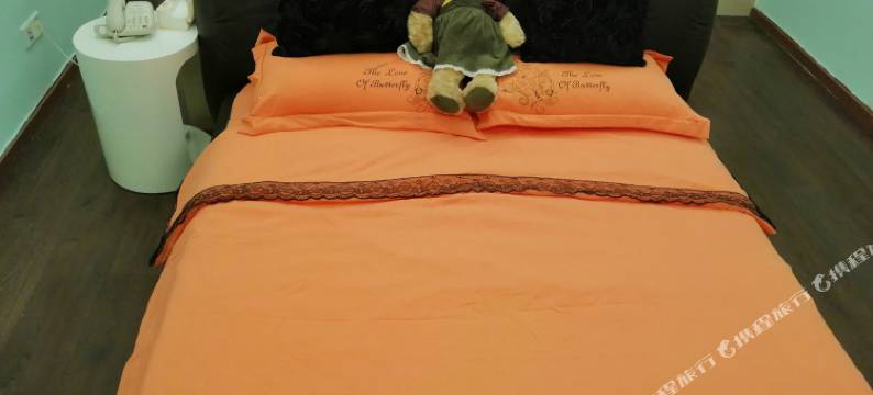 青小花公寓(望丛西路分店)图片