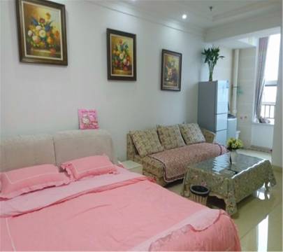 暖心的房东公寓(莒县青年南路店)