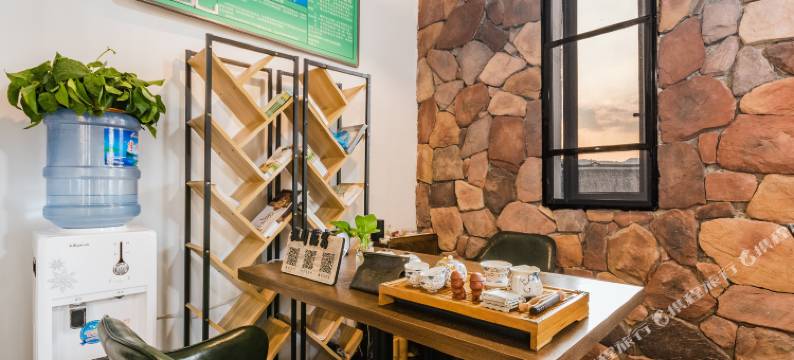 贵阳枫阅隐寓民宿(青岩古镇店)图片