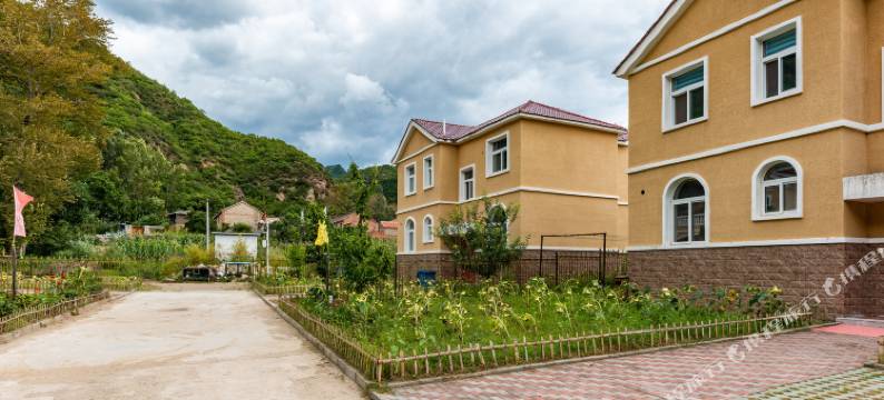 北京雾朦溪谷山庄(雾灵西峰东极仙谷自然风景区店)图片