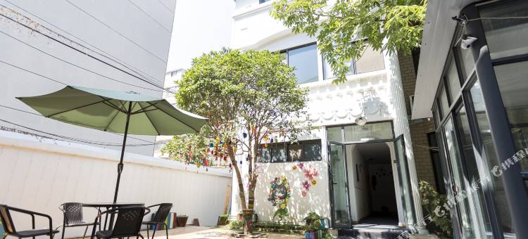 青禾小筑民宿(汴梁小宋城皇宋大观文化园店)图片