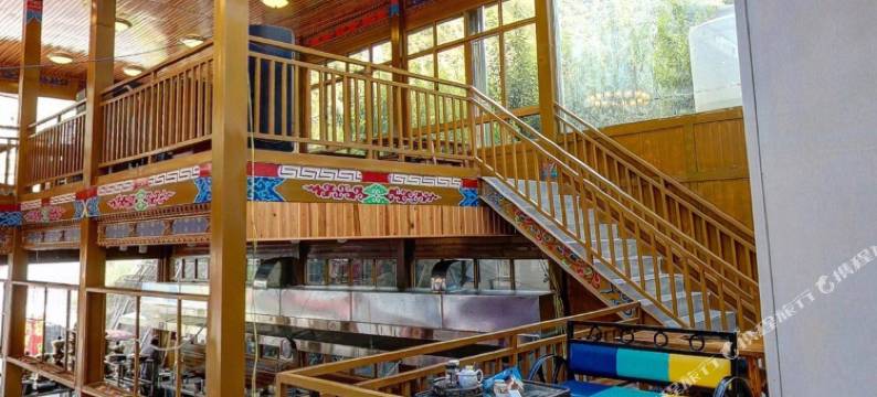 理县古尔沟藏蓬山庄图片