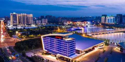 揚州文昌路希爾頓歡朋酒店