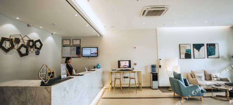 轻雅酒店(碧落凤凰店)图片