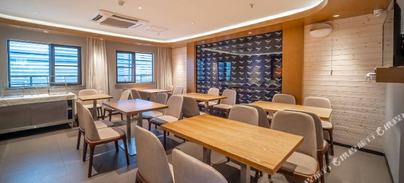 雅斯特酒店(南宁师范大学北湖南路地铁站店)图片