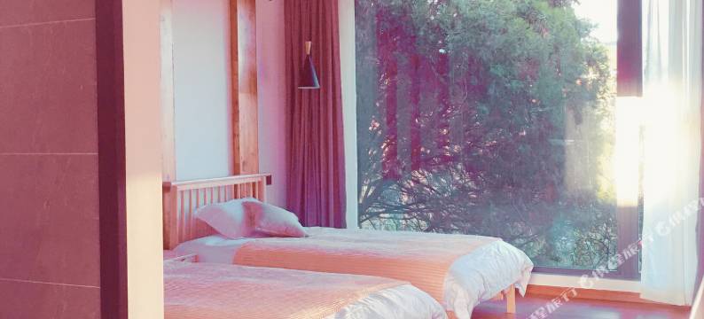 泸沽湖云湖山庄图片