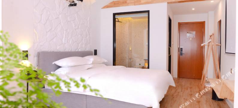 艾扉酒店(保定易县店)图片