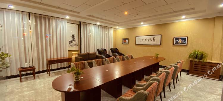 苏尼特右旗绿洲商务酒店图片